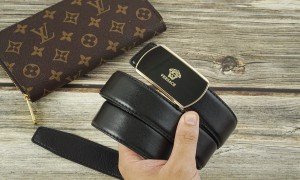 99+ mẫu dây thắt lưng nam đẹp – Lịch lãm dành cho dân văn phòng bất động sản