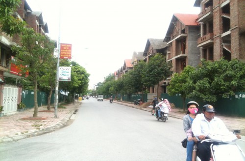 Liền kề Trung Văn